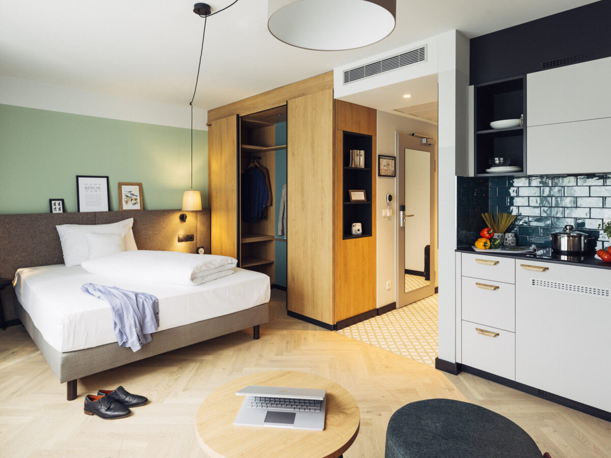 Studio Exklusiv — möbliertes Apartment auf Zeit in Berlin, 22–27 m², Kurzzeitmiete über IMMOXX