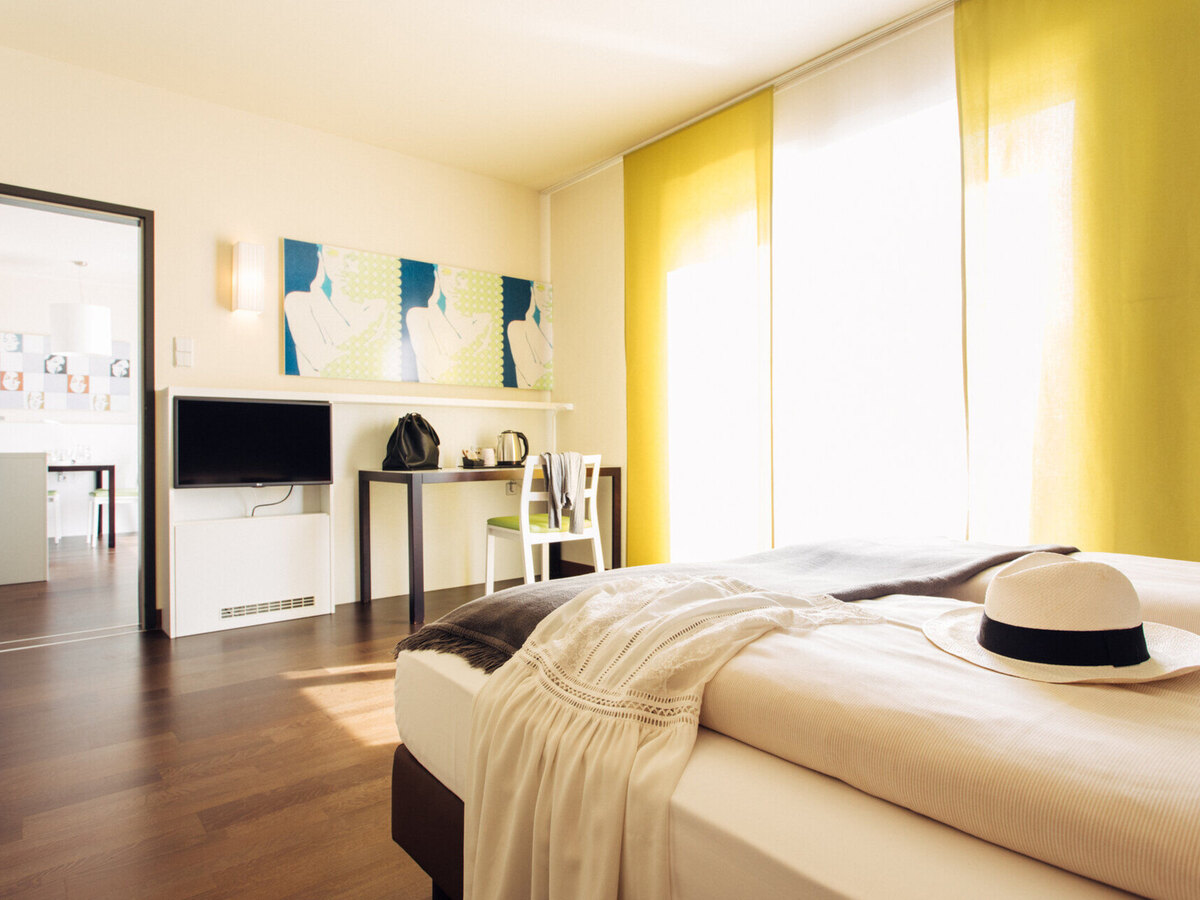 Apartment mit Wohnbereich — möbliertes Apartment auf Zeit in Linz, 50–55 m², Kurzzeitmiete über IMMOXX