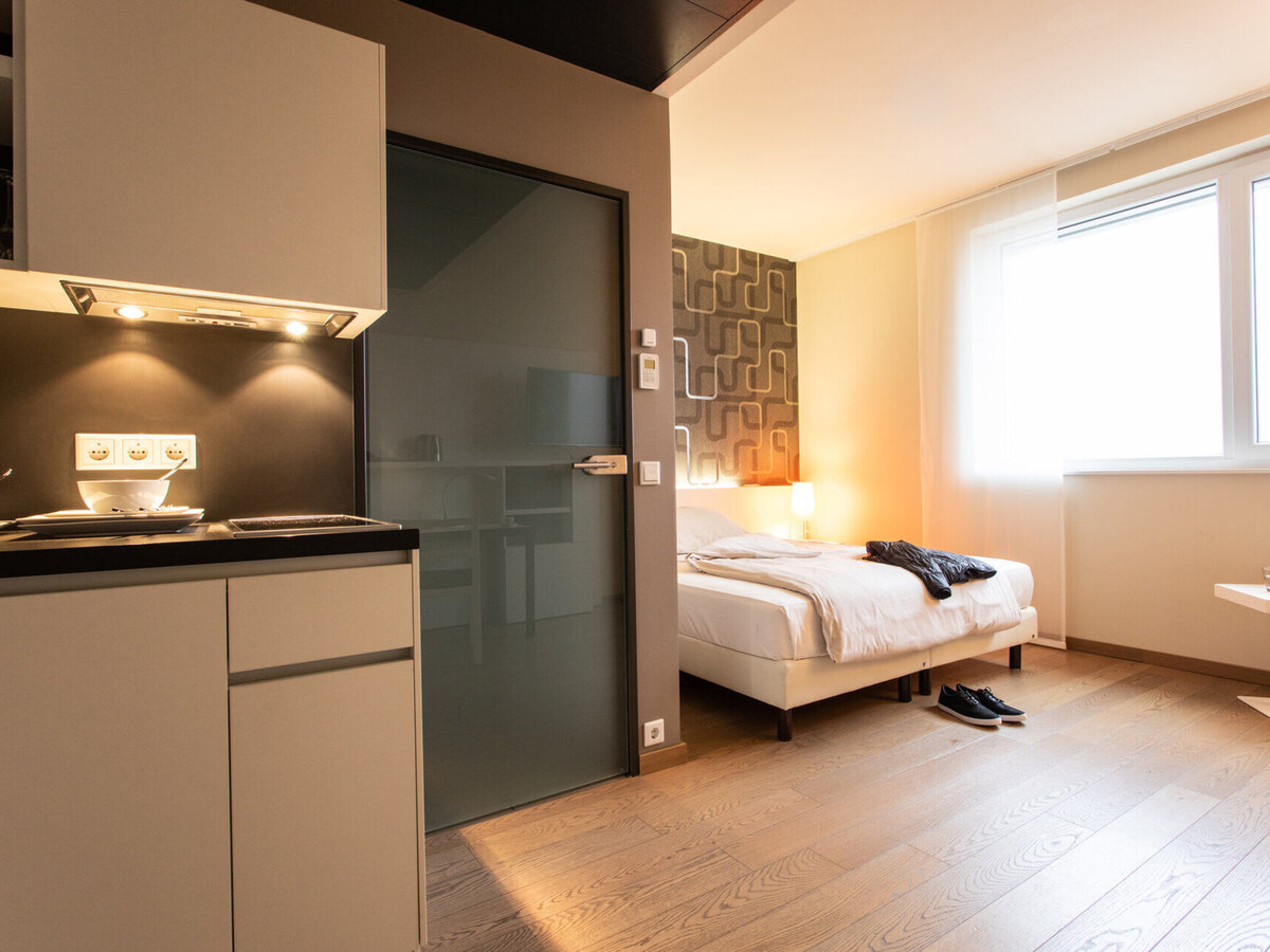 Studio Exklusiv — möbliertes Apartment auf Zeit in München, 22–26 m², Kurzzeitmiete über IMMOXX