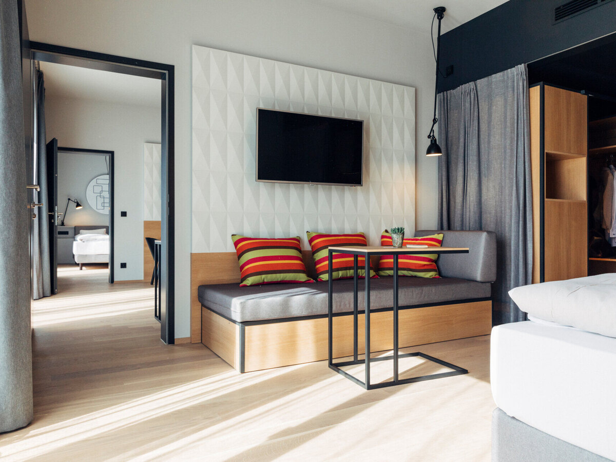 2-Zimmer-Apartment — möbliertes Apartment auf Zeit in Steyr, 65–75 m², Kurzzeitmiete über IMMOXX