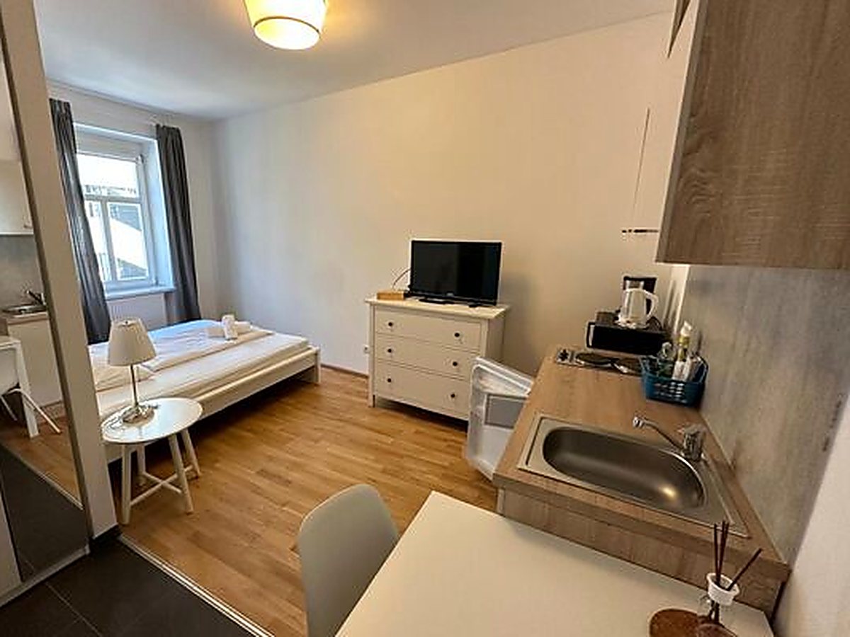 Studio-Apartment — möbliertes Apartment auf Zeit in Salzburg, 25–30 m², Kurzzeitmiete über IMMOXX