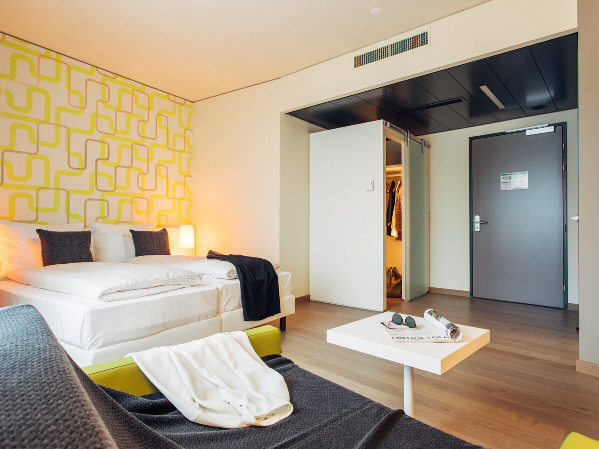 Studio Superior — möbliertes Apartment auf Zeit in Zürich, 30–34 m², Kurzzeitmiete über IMMOXX